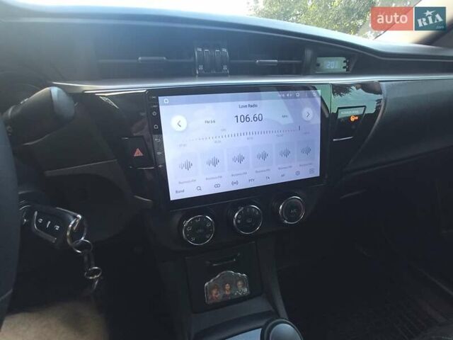Білий Тойота Королла, об'ємом двигуна 1.6 л та пробігом 152 тис. км за 13300 $, фото 10 на Automoto.ua