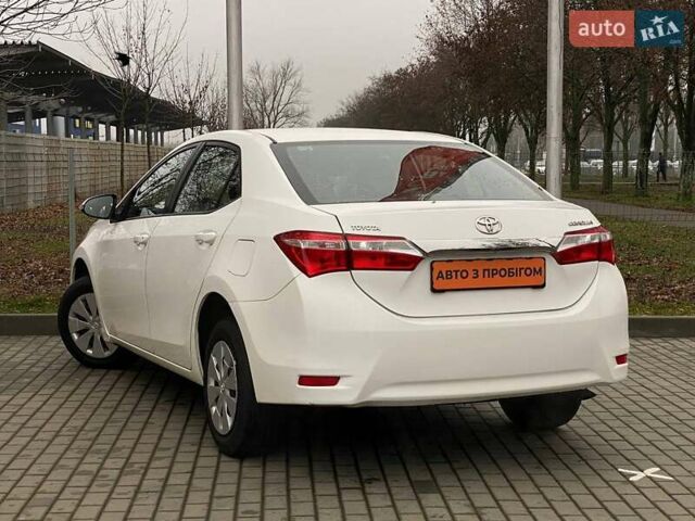 Білий Тойота Королла, об'ємом двигуна 1.33 л та пробігом 311 тис. км за 8500 $, фото 7 на Automoto.ua