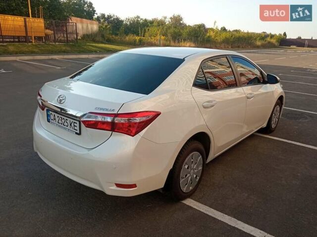 Білий Тойота Королла, об'ємом двигуна 1.6 л та пробігом 152 тис. км за 13300 $, фото 8 на Automoto.ua