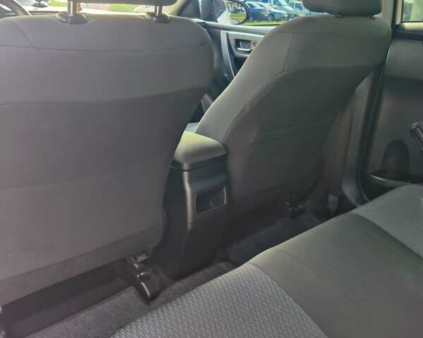 Белый Тойота Королла, объемом двигателя 1.33 л и пробегом 161 тыс. км за 9800 $, фото 1 на Automoto.ua