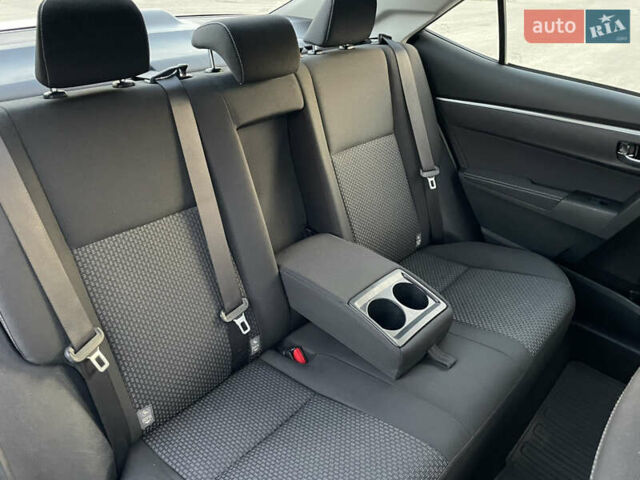 Белый Тойота Королла, объемом двигателя 1.6 л и пробегом 227 тыс. км за 10300 $, фото 14 на Automoto.ua