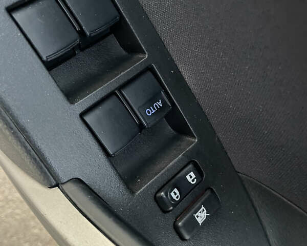 Белый Тойота Королла, объемом двигателя 1.6 л и пробегом 227 тыс. км за 10300 $, фото 30 на Automoto.ua