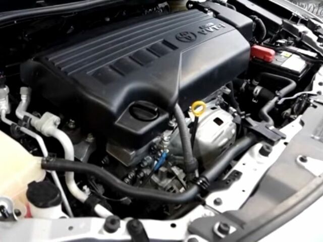 Белый Тойота Королла, объемом двигателя 1.3 л и пробегом 102 тыс. км за 9700 $, фото 6 на Automoto.ua