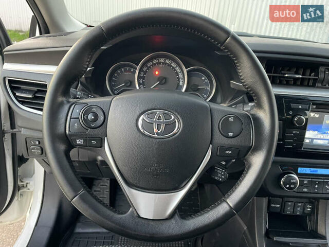 Белый Тойота Королла, объемом двигателя 1.6 л и пробегом 227 тыс. км за 10300 $, фото 20 на Automoto.ua