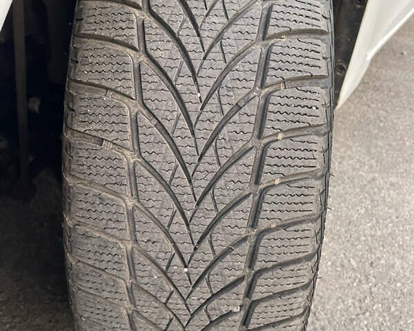 Белый Тойота Королла, объемом двигателя 1.6 л и пробегом 227 тыс. км за 10300 $, фото 39 на Automoto.ua