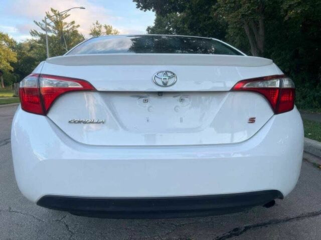 Белый Тойота Королла, объемом двигателя 1.8 л и пробегом 90 тыс. км за 1800 $, фото 4 на Automoto.ua