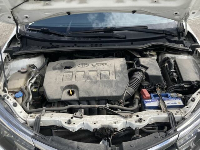 Белый Тойота Королла, объемом двигателя 1.6 л и пробегом 77 тыс. км за 11000 $, фото 7 на Automoto.ua