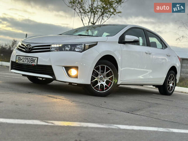 Белый Тойота Королла, объемом двигателя 1.6 л и пробегом 94 тыс. км за 14500 $, фото 79 на Automoto.ua