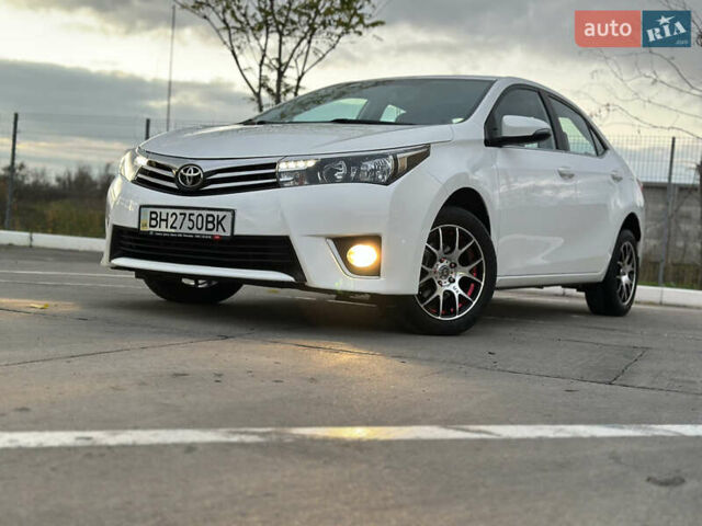 Белый Тойота Королла, объемом двигателя 1.6 л и пробегом 94 тыс. км за 14500 $, фото 80 на Automoto.ua