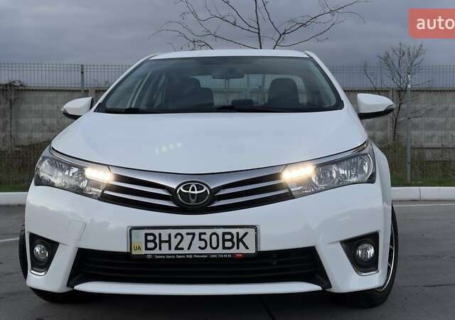 Белый Тойота Королла, объемом двигателя 1.6 л и пробегом 94 тыс. км за 14500 $, фото 59 на Automoto.ua