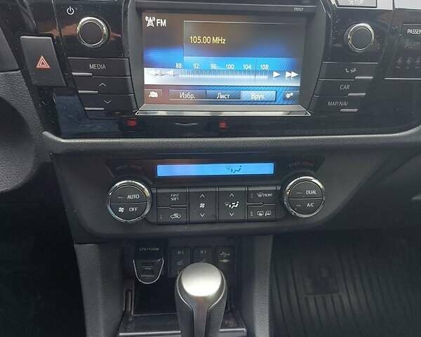 Білий Тойота Королла, об'ємом двигуна 1.6 л та пробігом 134 тис. км за 12500 $, фото 15 на Automoto.ua