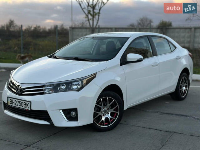Белый Тойота Королла, объемом двигателя 1.6 л и пробегом 94 тыс. км за 14500 $, фото 2 на Automoto.ua