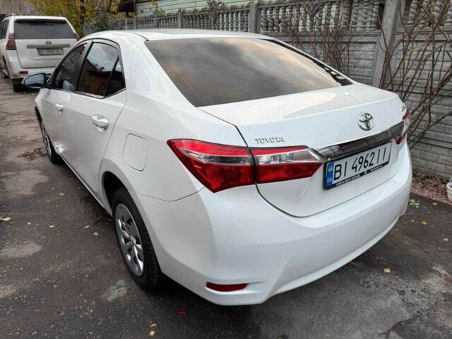 Білий Тойота Королла, об'ємом двигуна 1.6 л та пробігом 87 тис. км за 11750 $, фото 1 на Automoto.ua