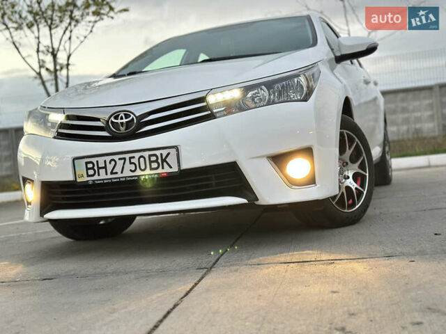 Белый Тойота Королла, объемом двигателя 1.6 л и пробегом 94 тыс. км за 14500 $, фото 85 на Automoto.ua