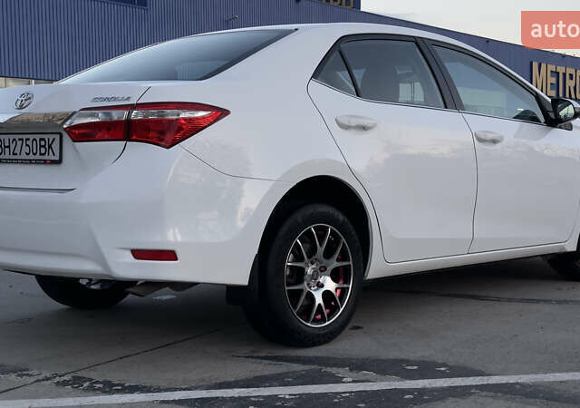 Белый Тойота Королла, объемом двигателя 1.6 л и пробегом 94 тыс. км за 14500 $, фото 29 на Automoto.ua