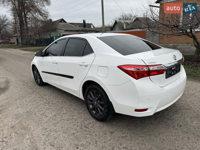 Белый Тойота Королла, объемом двигателя 1.6 л и пробегом 136 тыс. км за 13500 $, фото 3 на Automoto.ua