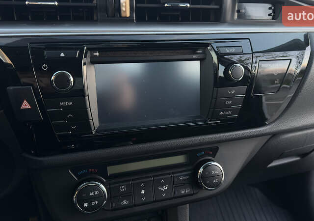 Белый Тойота Королла, объемом двигателя 1.6 л и пробегом 94 тыс. км за 14500 $, фото 40 на Automoto.ua