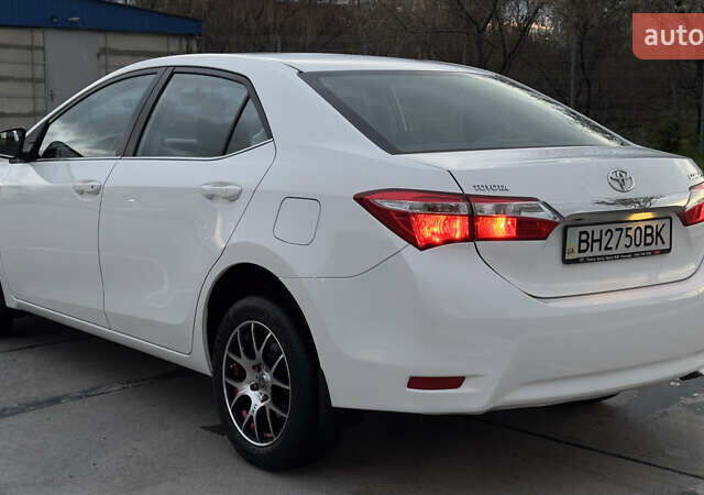 Белый Тойота Королла, объемом двигателя 1.6 л и пробегом 94 тыс. км за 14500 $, фото 75 на Automoto.ua