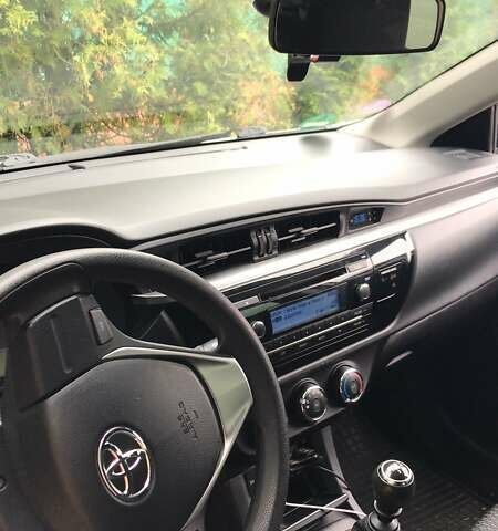 Білий Тойота Королла, об'ємом двигуна 1.6 л та пробігом 105 тис. км за 9370 $, фото 3 на Automoto.ua