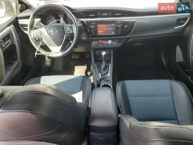 Білий Тойота Королла, об'ємом двигуна 1.8 л та пробігом 193 тис. км за 2300 $, фото 7 на Automoto.ua