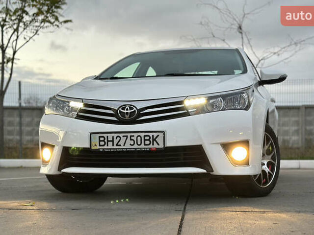 Белый Тойота Королла, объемом двигателя 1.6 л и пробегом 94 тыс. км за 14500 $, фото 84 на Automoto.ua