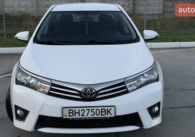 Белый Тойота Королла, объемом двигателя 1.6 л и пробегом 94 тыс. км за 14500 $, фото 14 на Automoto.ua