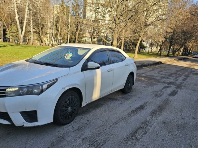 Белый Тойота Королла, объемом двигателя 1.6 л и пробегом 282 тыс. км за 7000 $, фото 6 на Automoto.ua