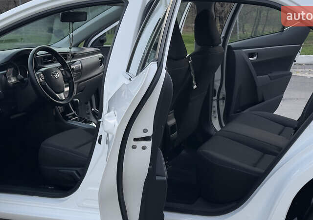 Белый Тойота Королла, объемом двигателя 1.6 л и пробегом 94 тыс. км за 14500 $, фото 55 на Automoto.ua