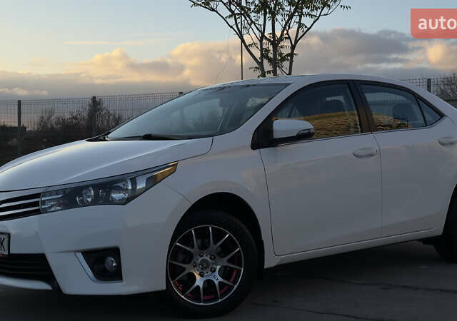 Белый Тойота Королла, объемом двигателя 1.6 л и пробегом 94 тыс. км за 14500 $, фото 6 на Automoto.ua