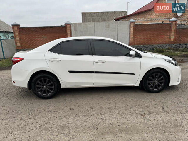 Белый Тойота Королла, объемом двигателя 1.6 л и пробегом 136 тыс. км за 13500 $, фото 6 на Automoto.ua