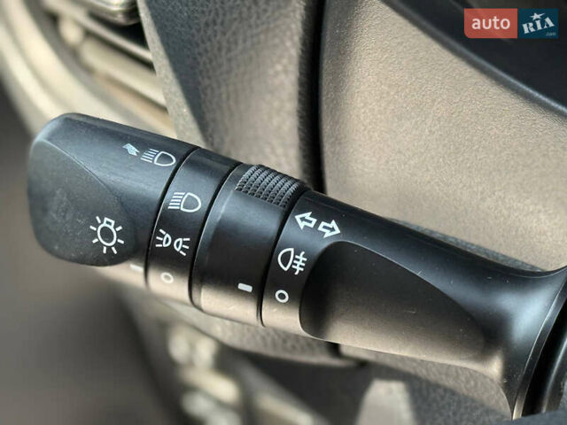 Тойота Королла 2015 у Івано-Франківську на Automoto.ua Білий Тойота Королла, об'ємом двигуна 1.6 л та пробігом 213 тис. км за 11900 $, фото 22 на Automoto.ua