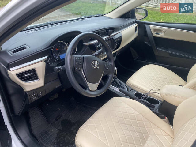 Белый Тойота Королла, объемом двигателя 1.8 л и пробегом 47 тыс. км за 10999 $, фото 20 на Automoto.ua