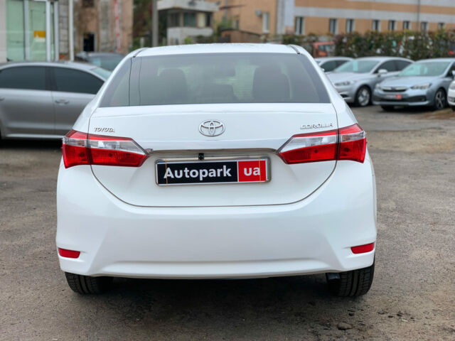 Белый Тойота Королла, объемом двигателя 1.3 л и пробегом 150 тыс. км за 12390 $, фото 3 на Automoto.ua
