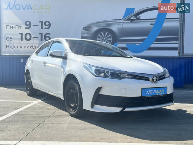 Белый Тойота Королла, объемом двигателя 1.6 л и пробегом 275 тыс. км за 11900 $, фото 3 на Automoto.ua