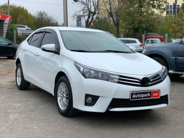 Белый Тойота Королла, объемом двигателя 1.3 л и пробегом 150 тыс. км за 12390 $, фото 5 на Automoto.ua