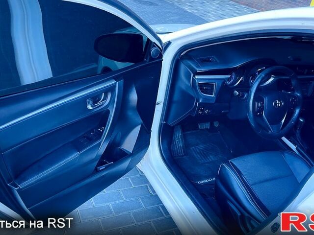 Белый Тойота Королла, объемом двигателя 1.8 л и пробегом 200 тыс. км за 11750 $, фото 4 на Automoto.ua
