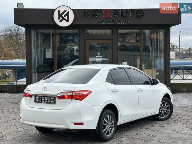 Білий Тойота Королла, об'ємом двигуна 1.6 л та пробігом 41 тис. км за 16250 $, фото 9 на Automoto.ua