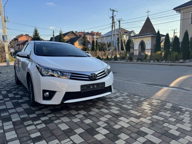 Белый Тойота Королла, объемом двигателя 1.6 л и пробегом 125 тыс. км за 12637 $, фото 3 на Automoto.ua