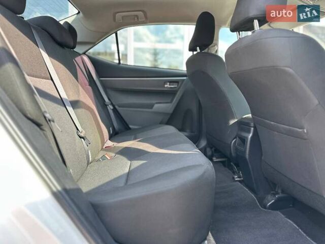 Білий Тойота Королла, об'ємом двигуна 1.6 л та пробігом 189 тис. км за 11380 $, фото 16 на Automoto.ua