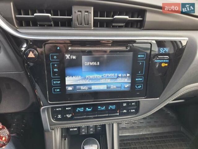 Белый Тойота Королла, объемом двигателя 1.6 л и пробегом 100 тыс. км за 15800 $, фото 19 на Automoto.ua