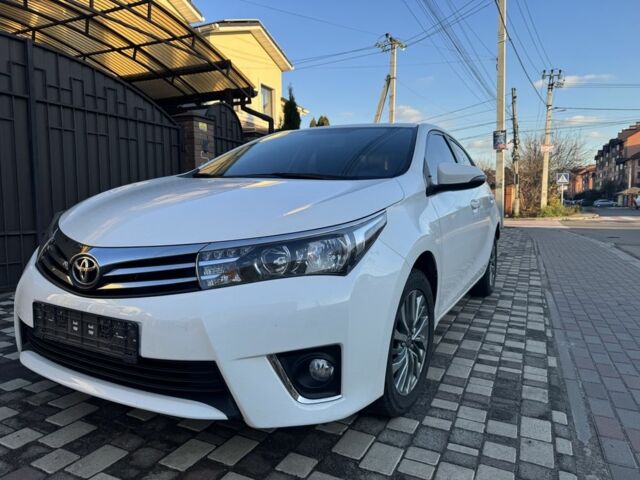 Белый Тойота Королла, объемом двигателя 1.6 л и пробегом 125 тыс. км за 12637 $, фото 4 на Automoto.ua