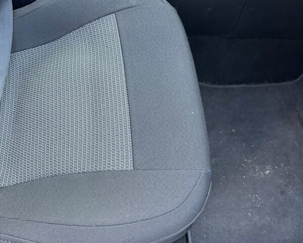 Белый Тойота Королла, объемом двигателя 1.6 л и пробегом 125 тыс. км за 12600 $, фото 29 на Automoto.ua