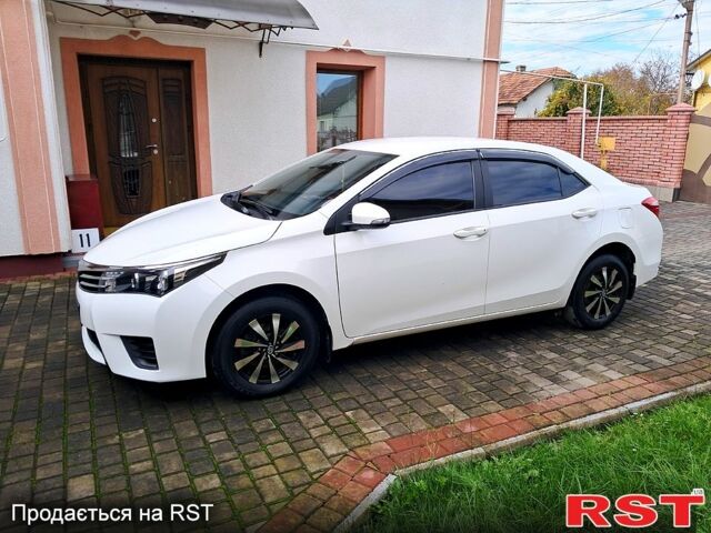 Белый Тойота Королла, объемом двигателя 1.3 л и пробегом 26 тыс. км за 14600 $, фото 1 на Automoto.ua