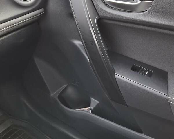 Белый Тойота Королла, объемом двигателя 1.6 л и пробегом 100 тыс. км за 15800 $, фото 25 на Automoto.ua