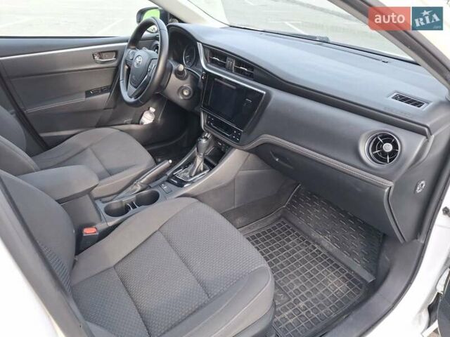 Белый Тойота Королла, объемом двигателя 1.6 л и пробегом 100 тыс. км за 15800 $, фото 15 на Automoto.ua