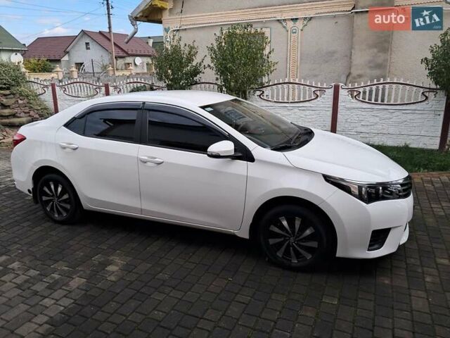 Белый Тойота Королла, объемом двигателя 1.33 л и пробегом 26 тыс. км за 14600 $, фото 7 на Automoto.ua