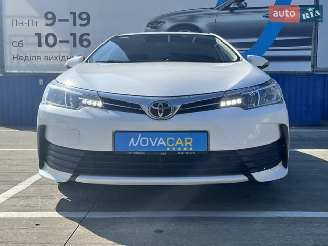 Белый Тойота Королла, объемом двигателя 1.6 л и пробегом 275 тыс. км за 11900 $, фото 2 на Automoto.ua