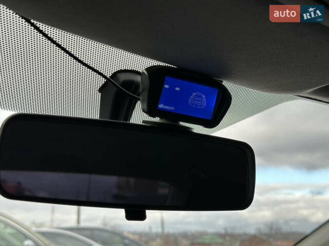 Білий Тойота Королла, об'ємом двигуна 1.6 л та пробігом 41 тис. км за 16250 $, фото 17 на Automoto.ua