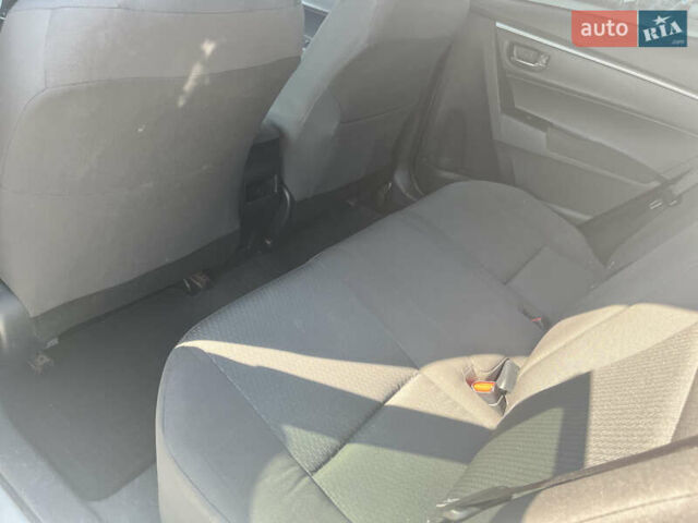 Белый Тойота Королла, объемом двигателя 1.6 л и пробегом 275 тыс. км за 11900 $, фото 17 на Automoto.ua