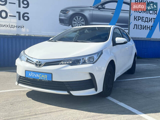 Белый Тойота Королла, объемом двигателя 1.6 л и пробегом 275 тыс. км за 11900 $, фото 1 на Automoto.ua